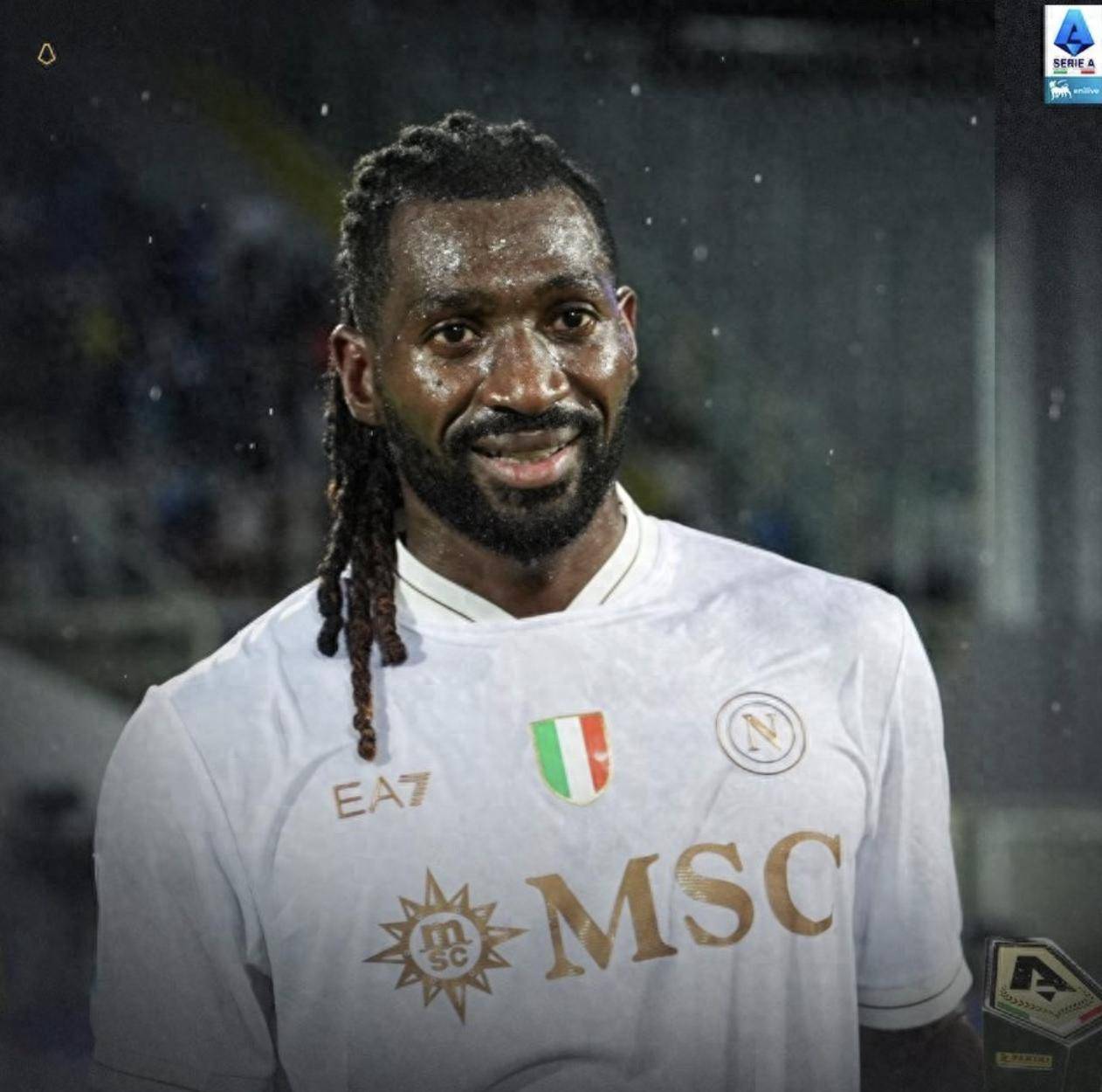 一场3-1让那不勒斯登顶意甲!孔蒂激活曼联弃将:首秀14分钟进球