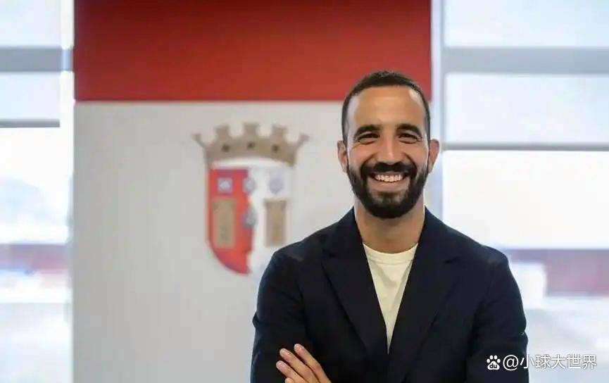 曝曼联冬窗或签4300万德甲悍将!巴莱巴三次被中途换下,开口还要1.2亿英镑